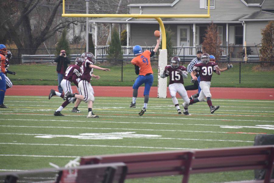 Football+Continues+Thanksgiving+Tradition+Against+West+Bridgewater