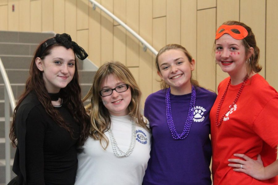 Caitlyn Mann, Amanda Doherty, Isabelle OConnor and Bridget Moore supporting their colors!